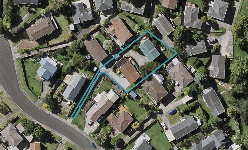 2/23 Tetrarch Place, Tōtara Vale, Auckland - Carousel 1