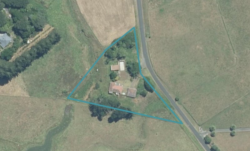 178 Thomson Road, Waiuku - Carousel 1