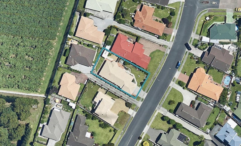 130 Russley Drive, Mount Maunganui, Mount Maunganui - Carousel 1