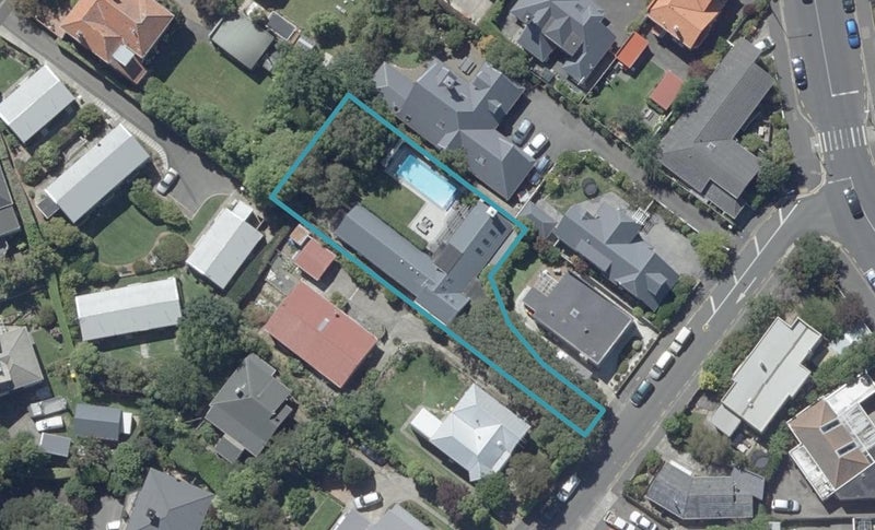 10 Sim Street, Maori Hill, Dunedin - Carousel 1