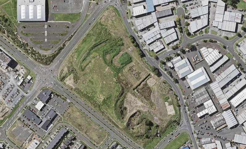 1 Whareponga Lane, St Johns, Auckland - Carousel 1