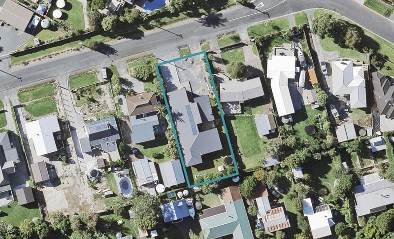 123 First View Avenue, Beachlands, Auckland - Carousel 1