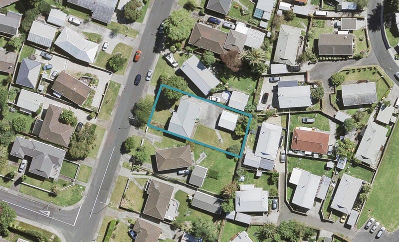 10 Sunvue Road, Glen Eden, Auckland - Carousel 1