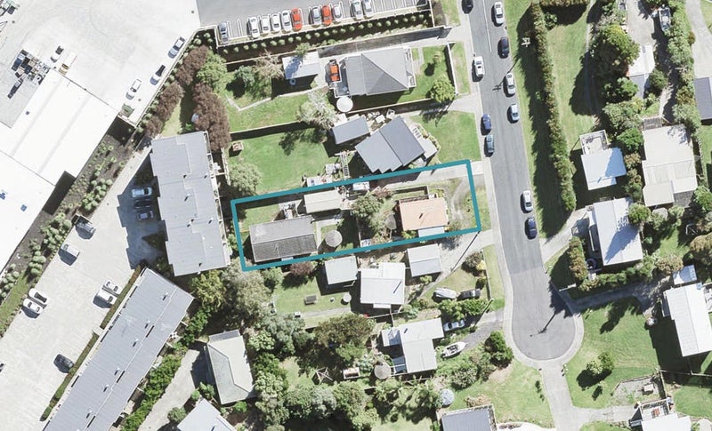 7 Ozone Road, Stanmore Bay, Whangaparaoa - Carousel 1