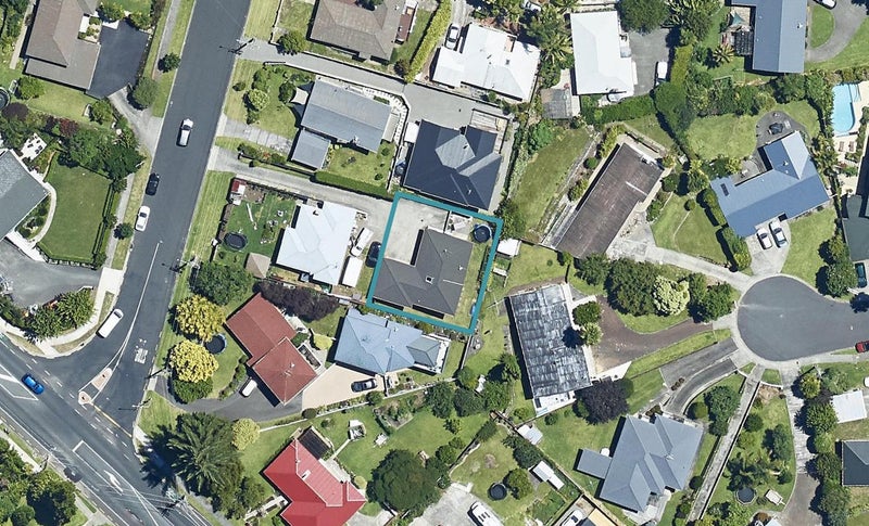 44B Brookfield Terrace, Brookfield, Tauranga - Carousel 1