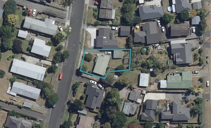 11 Hazelwood Avenue, Dinsdale, Hamilton - Carousel 1