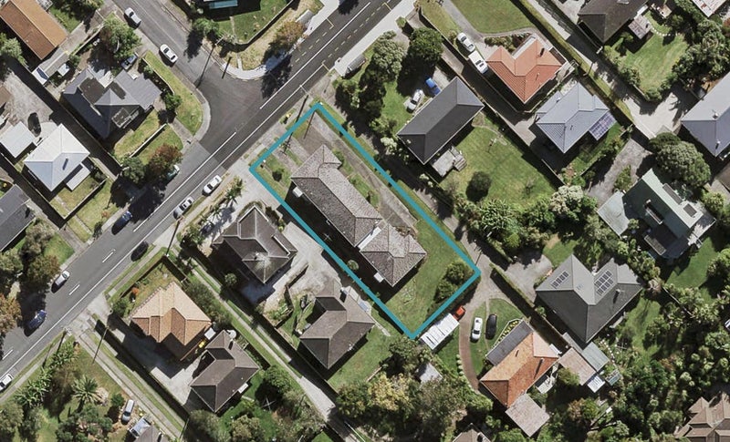 2/51 College Road, Northcote, Auckland - Carousel 1