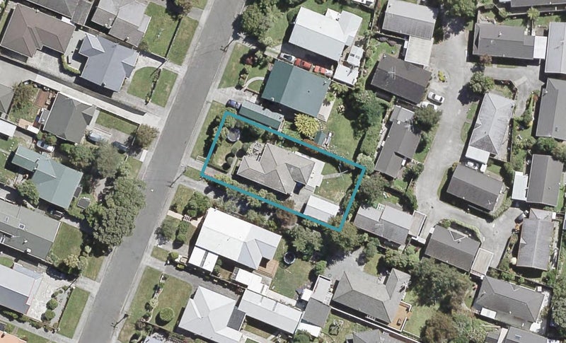 9 Waitui Crescent, Waiwhetu, Lower Hutt - Carousel 1