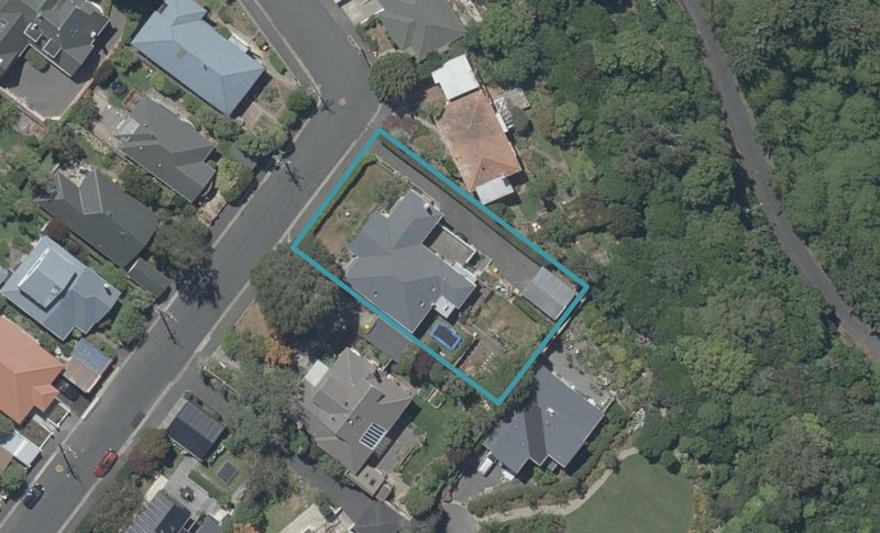 8 Cairnhill Street, Maori Hill, Dunedin - Carousel 1