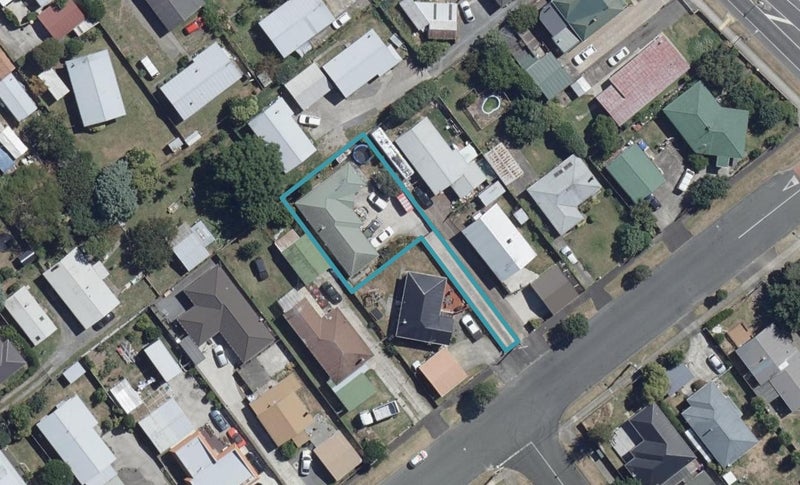 8A Karaka Street, Nawton, Hamilton - Carousel 1