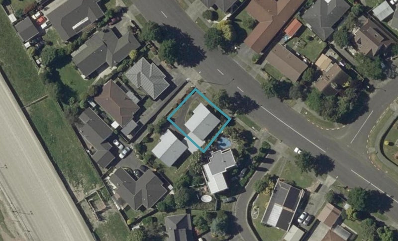 138 Amberley Avenue, Highbury, Palmerston North - Carousel 1
