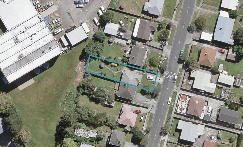 13 Taita Drive, Boulcott, Lower Hutt - Carousel 1