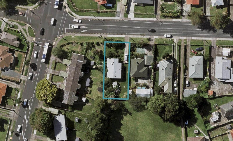 33 Flat Bush Road, Clover Park, Auckland - Carousel 1
