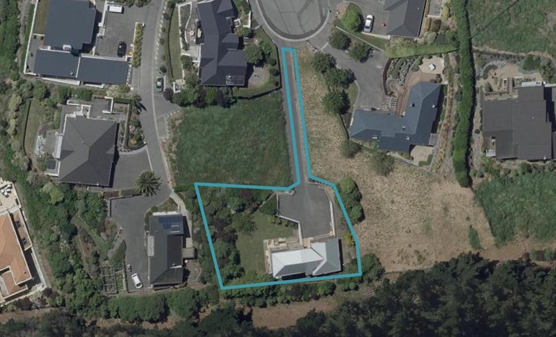 18 Yelverton Place, Huntsbury, Christchurch - Carousel 1