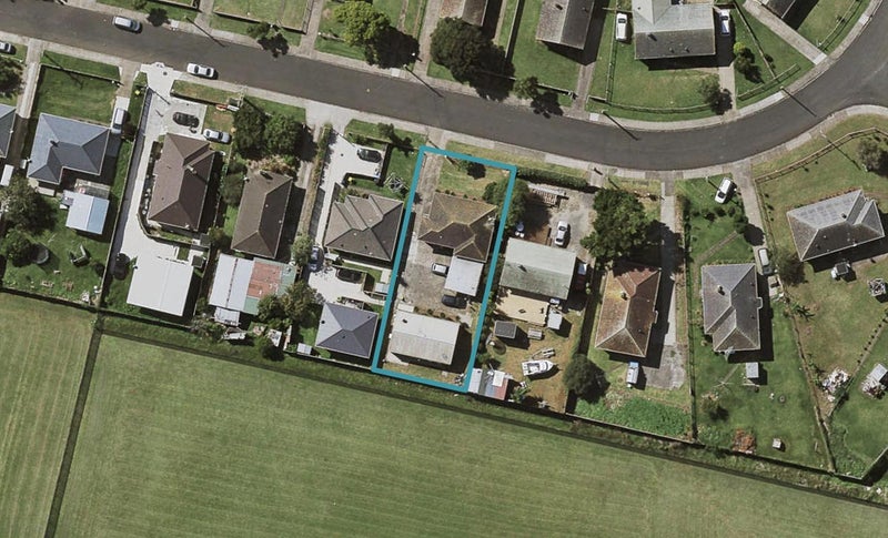 86 Franklyne Road, Otara, Auckland - Carousel 1