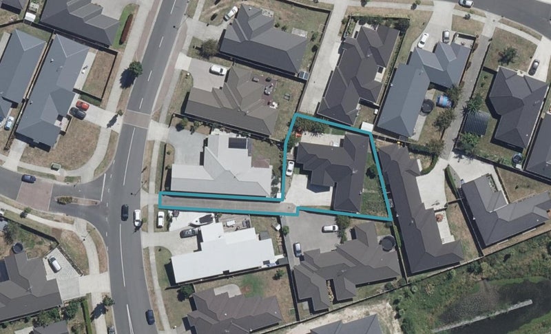 10 Hector Drive, Rototuna North, Hamilton - Carousel 1