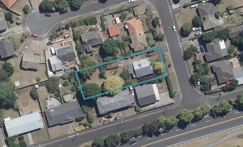 3 Graham Street, Hamilton East, Hamilton - Carousel 1