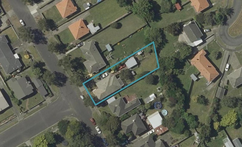 11 Webb Street, Terrace End, Palmerston North - Carousel 1