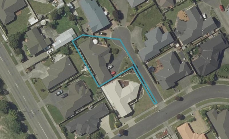 5 Liberty Grove, Kelvin Grove, Palmerston North - Carousel 1