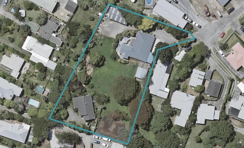 10 Herbert Avenue, Raumati South, Paraparaumu - Carousel 1