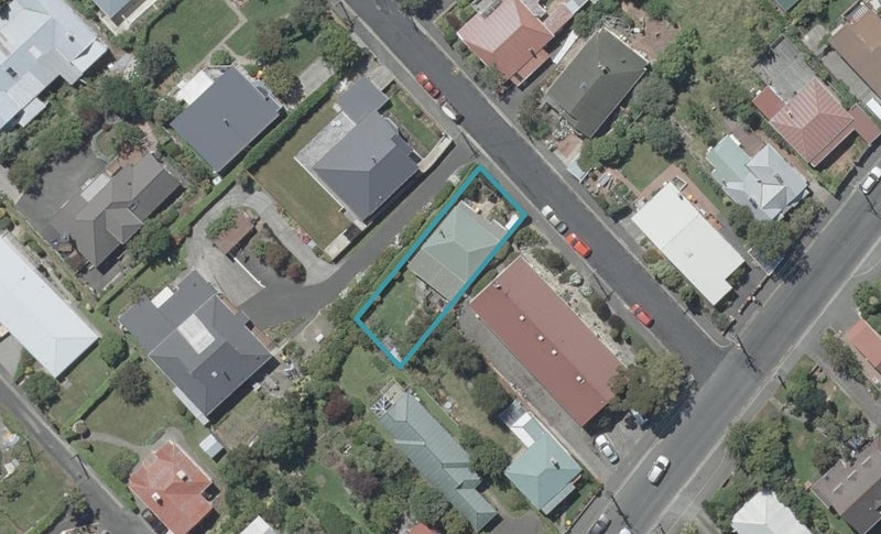 14 Windsor Street, Opoho, Dunedin - Carousel 1