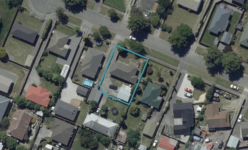 13 Gregory Avenue, Islington, Christchurch - Carousel 1