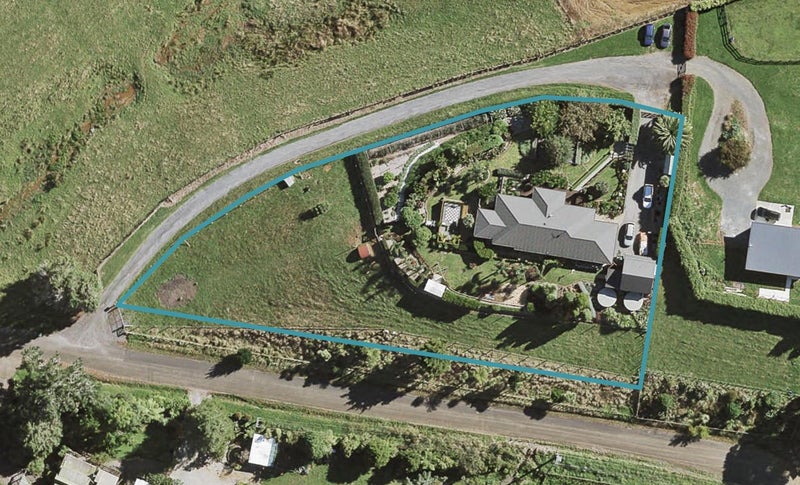 35 Morgan Road, Pukekohe East, Pukekohe - Carousel 1