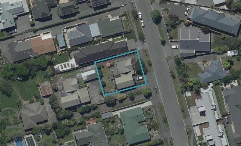 9 Garreg Road, Fendalton, Christchurch - Carousel 1