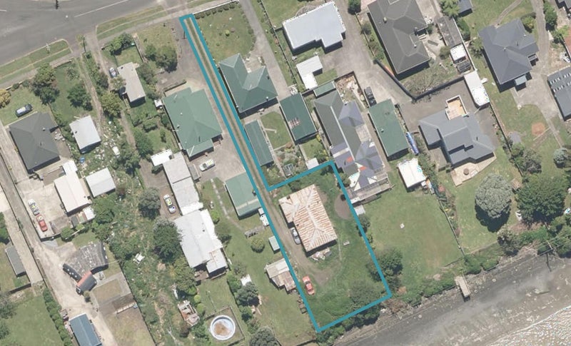 13A Balgownie Avenue, Gonville, Whanganui - Carousel 1