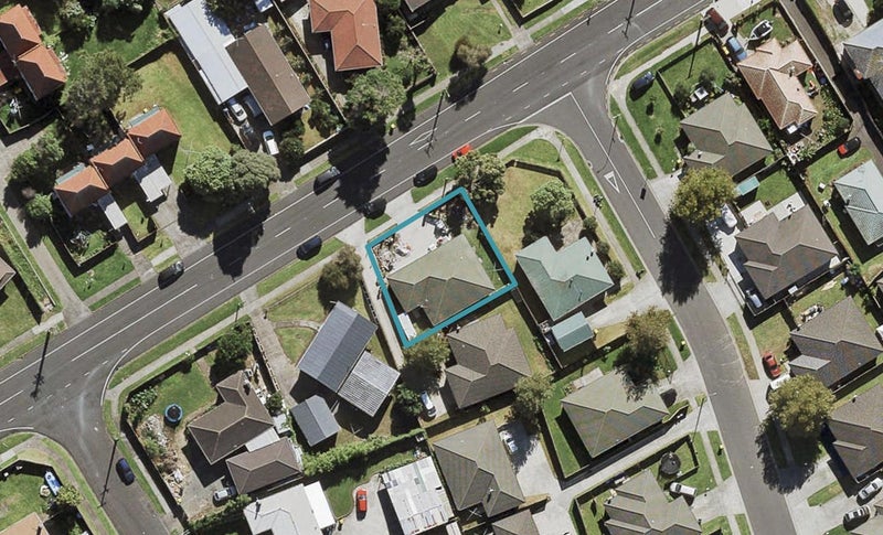 29 Wakefield Road, Favona, Auckland - Carousel 1