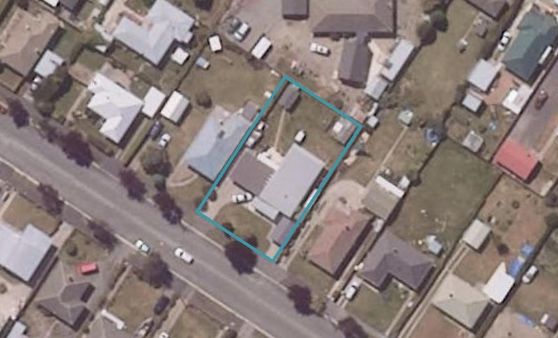 24 Raglan Street, Oamaru North, Oamaru - Carousel 1