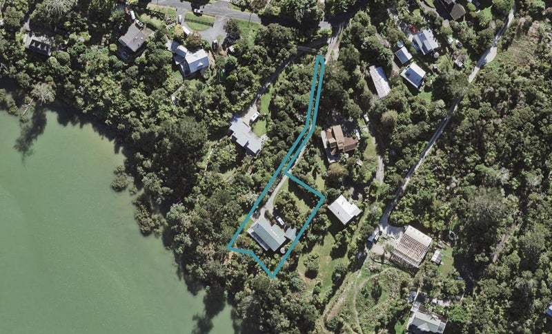 35 Chatham Avenue, Paremoremo, Auckland - Carousel 1