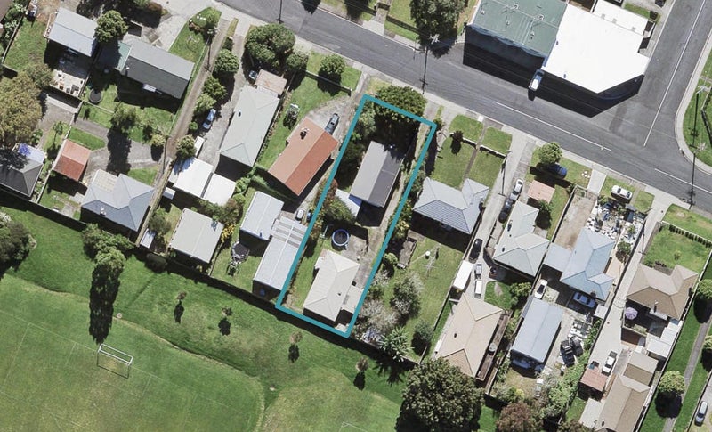 1/34 Brains Road, Kelston, Auckland - Carousel 1