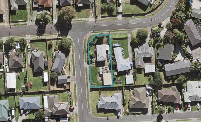 49 Plumley Crescent, Mangere, Auckland - Carousel 1