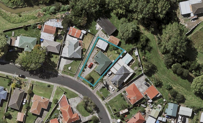 18 Blampied Road, Otara, Auckland - Carousel 1