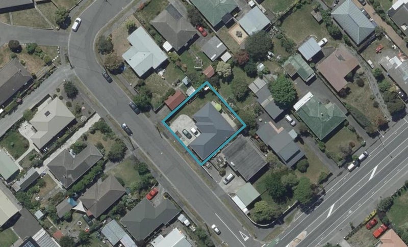 2 Colac Street, Avondale, Christchurch - Carousel 1