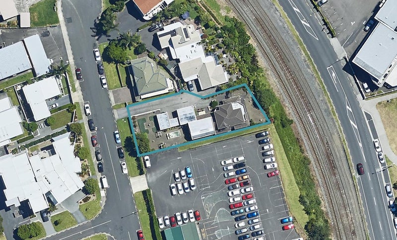 51 Cliff Road, Tauranga, Tauranga - Carousel 1