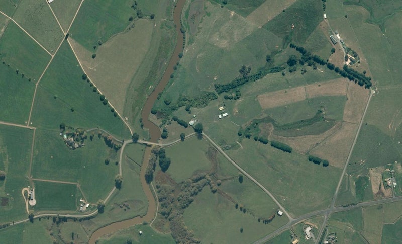 40 Old Road, Taupiri - Carousel 1