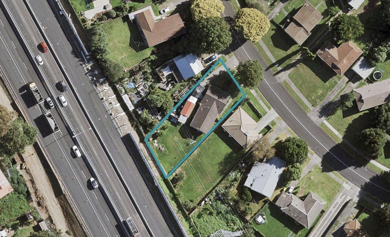 41 Kindergarten Drive, Conifer Grove, Takanini - Carousel 1