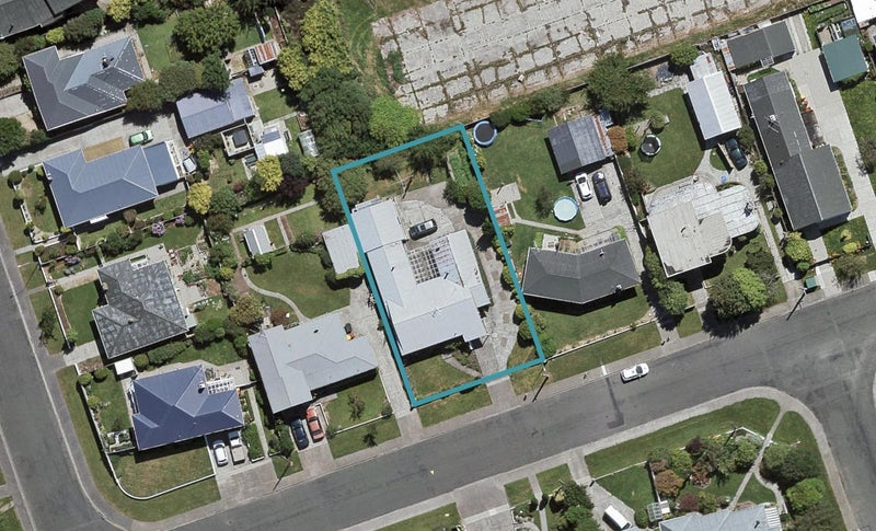 14 Fairview Avenue, Hawthorndale, Invercargill - Carousel 1