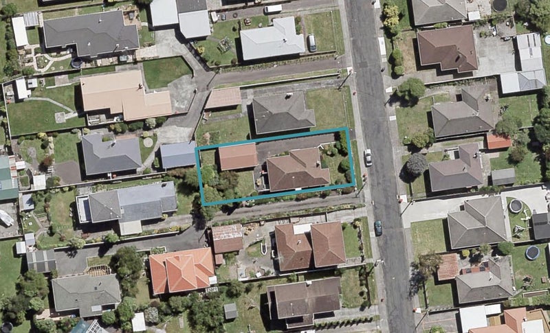 35 Kashmir Avenue, Clouston Park, Upper Hutt - Carousel 1