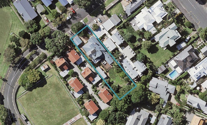 3 Tui Street, Devonport, Auckland - Carousel 1