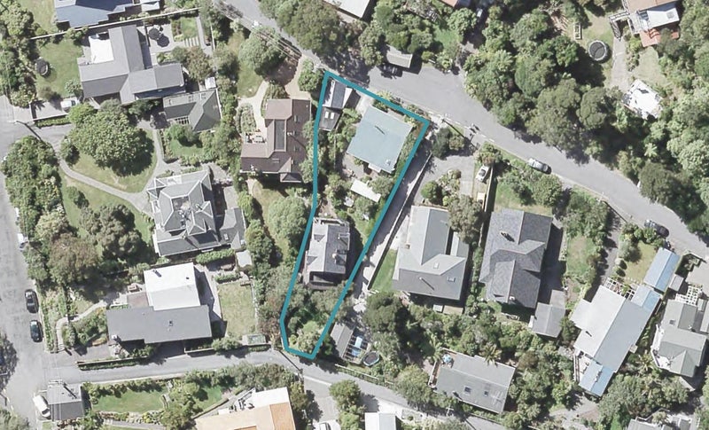 2/22 Kotari Road, Days Bay, Lower Hutt - Carousel 1