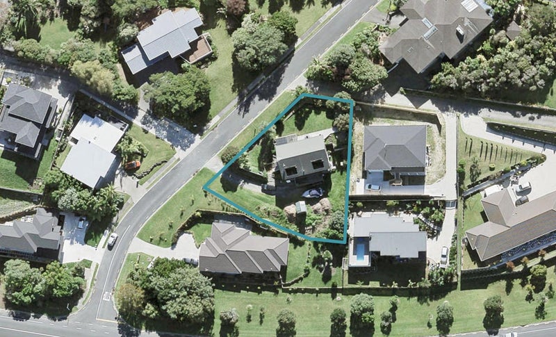 2 Astrolabe Place, Gulf Harbour, Whangaparaoa - Carousel 1