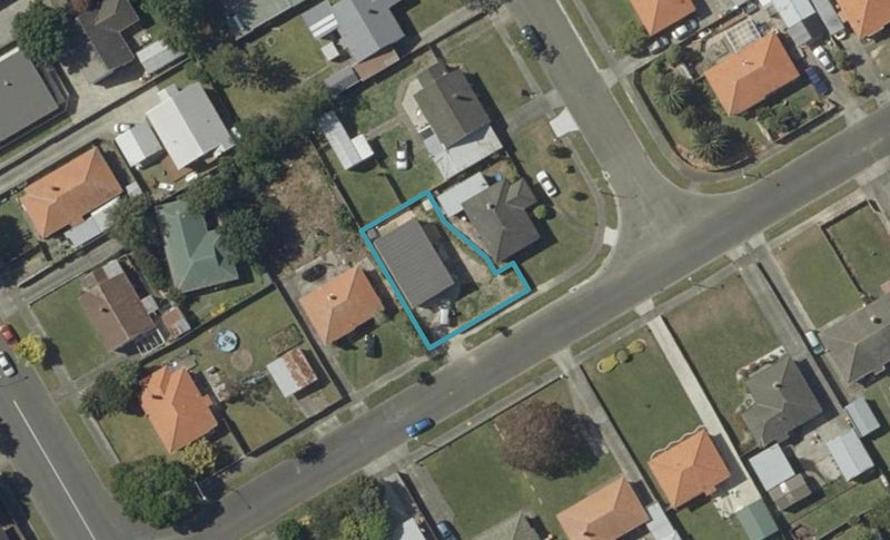 106 Clyde Crescent, Roslyn, Palmerston North - Carousel 1
