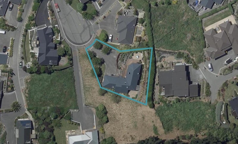 9 Yelverton Place, Huntsbury, Christchurch - Carousel 1