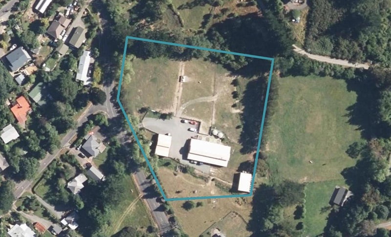 1031B Blue Mountains Road, Blue Mountains, Upper Hutt - Carousel 1