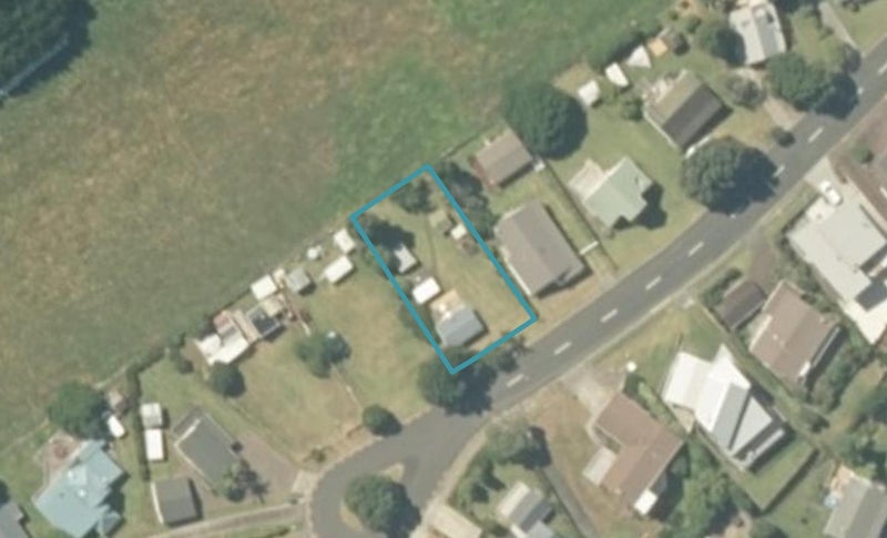 146 Bambury Place, Onemana - Carousel 1