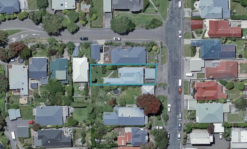 19 Farm Road, Northland, Wellington - Carousel 1