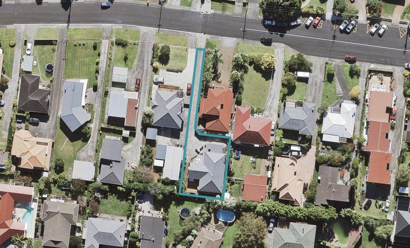 23A Kokiri Street, Te Atatu South, Auckland - Carousel 1